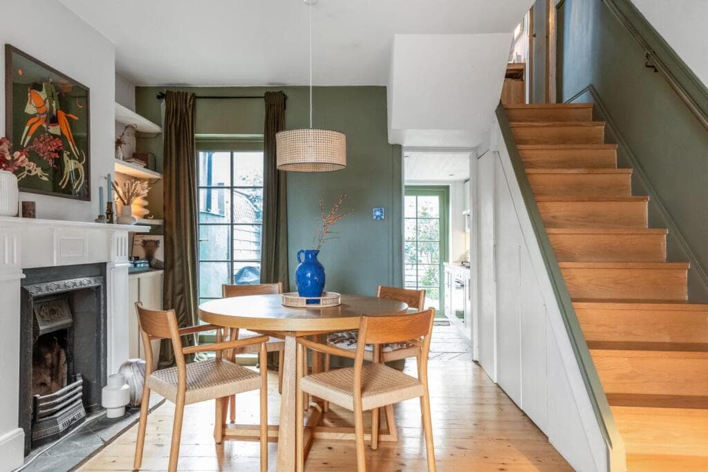 2 bedroom house for sale in Princes Road, Penge, London, SE20