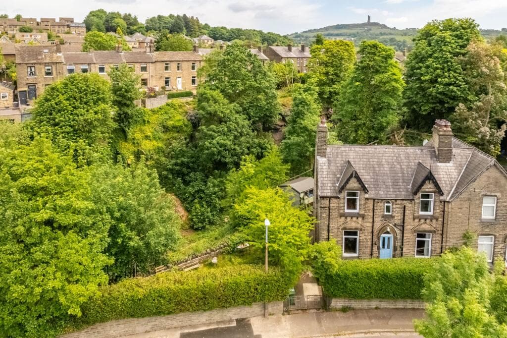 3 bedroom semi-detached house for sale in School Lane, Berry Brow, Huddersfield, HD4