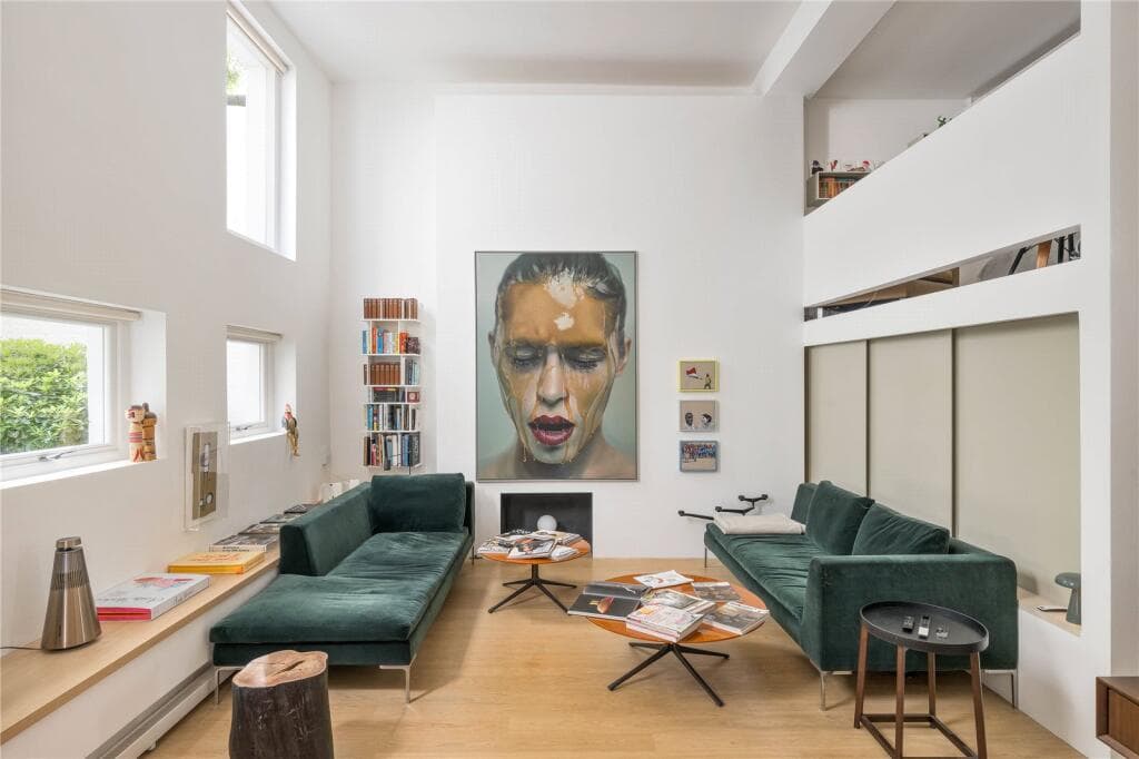 2 bedroom apartment for sale in Ladbroke Road, London, W11
