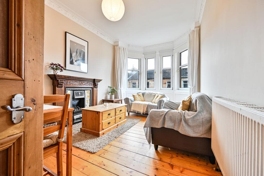 1 bedroom flat for sale in Deanston Drive, Glasgow, G41