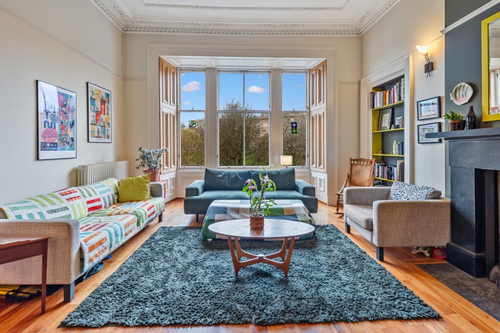 3 bedroom flat for sale in 2/1, 4 La Belle Place, Park, G3