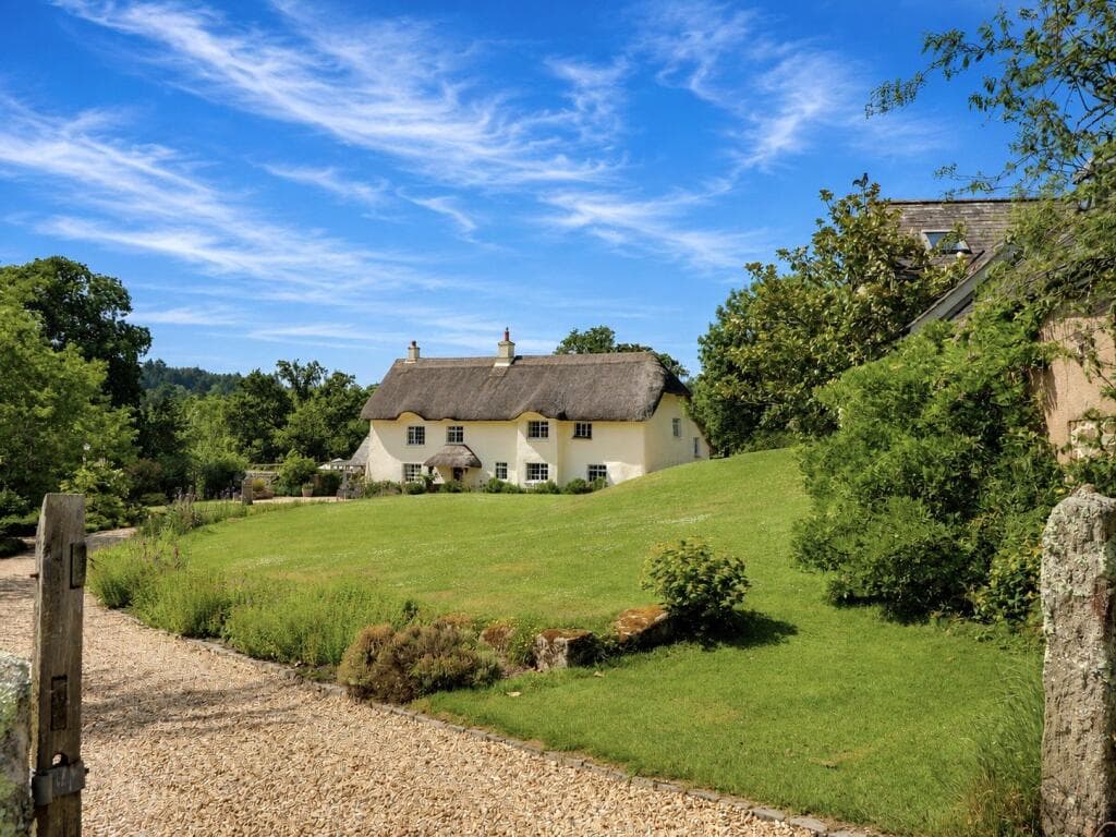 6 bedroom detached house for sale in Exbourne, Okehampton, Devon, EX20