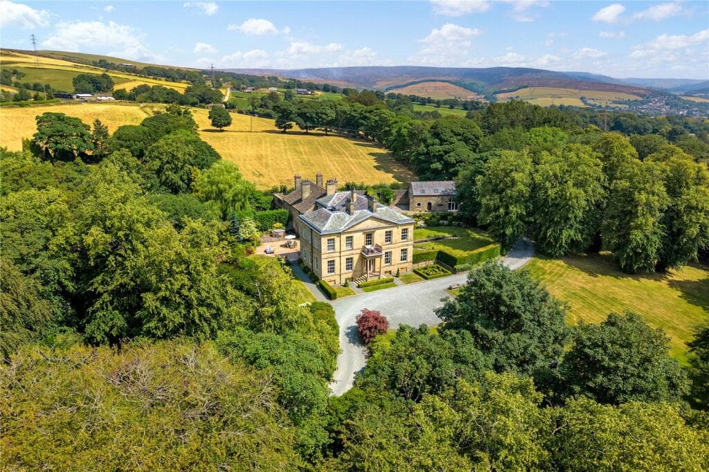 5 bedroom house for sale in Old Hall Lane, Mottram, Hyde, Greater Manchester, SK14