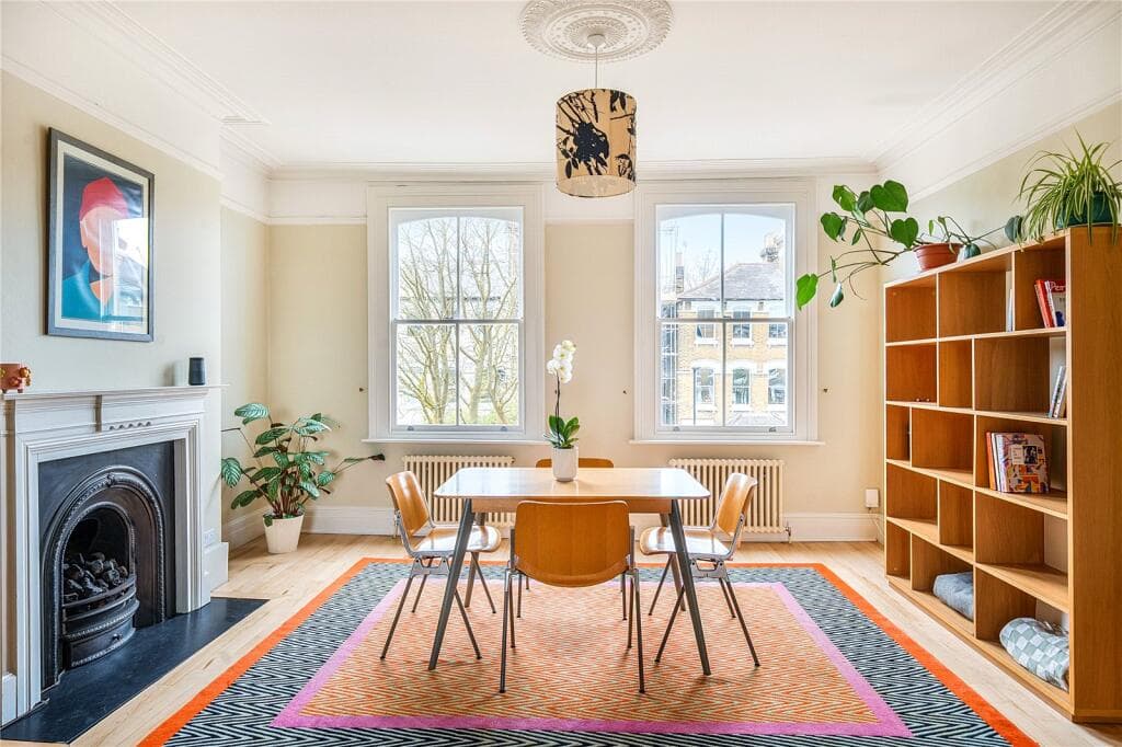 3 bedroom apartment for sale in Ashley Road, London, N19