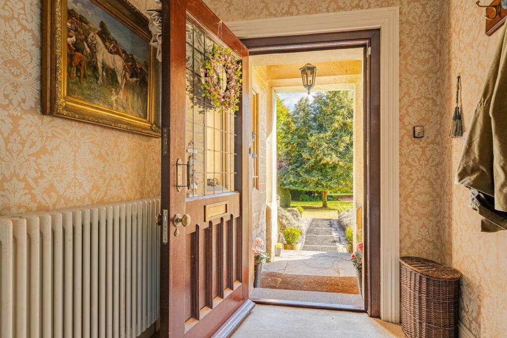 7 bedroom detached house for sale in Lanhill, Chippenham, SN14