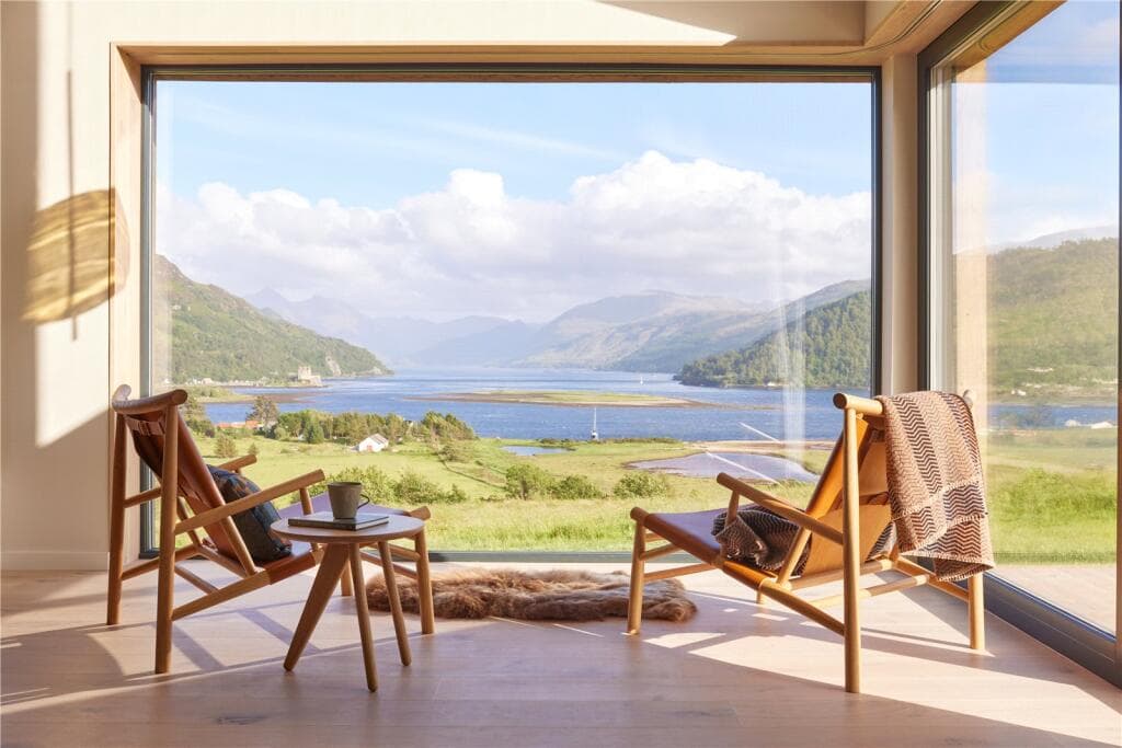 3 bedroom detached house for sale in Upper Ardelve, Kyle, Highland, IV40