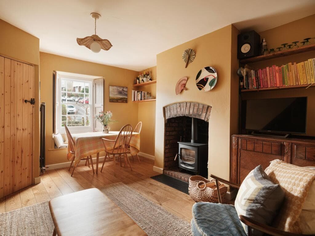2 bedroom terraced house for sale in Trym Road, Bristol, BS9