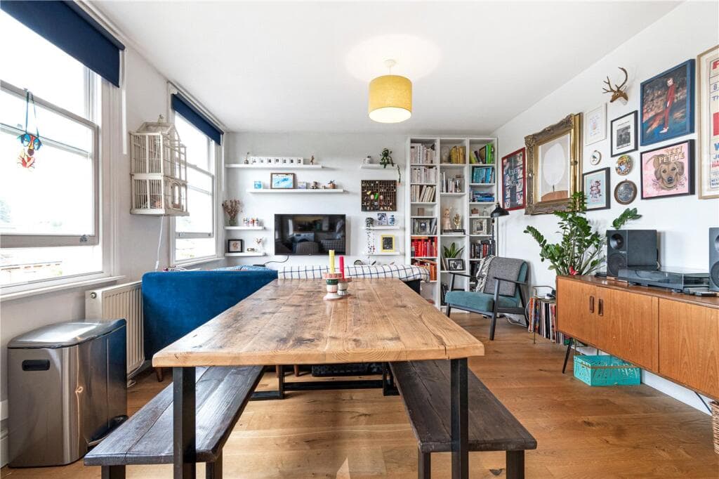 1 bedroom apartment for sale in Melbourne Grove, East Dulwich, London, SE22