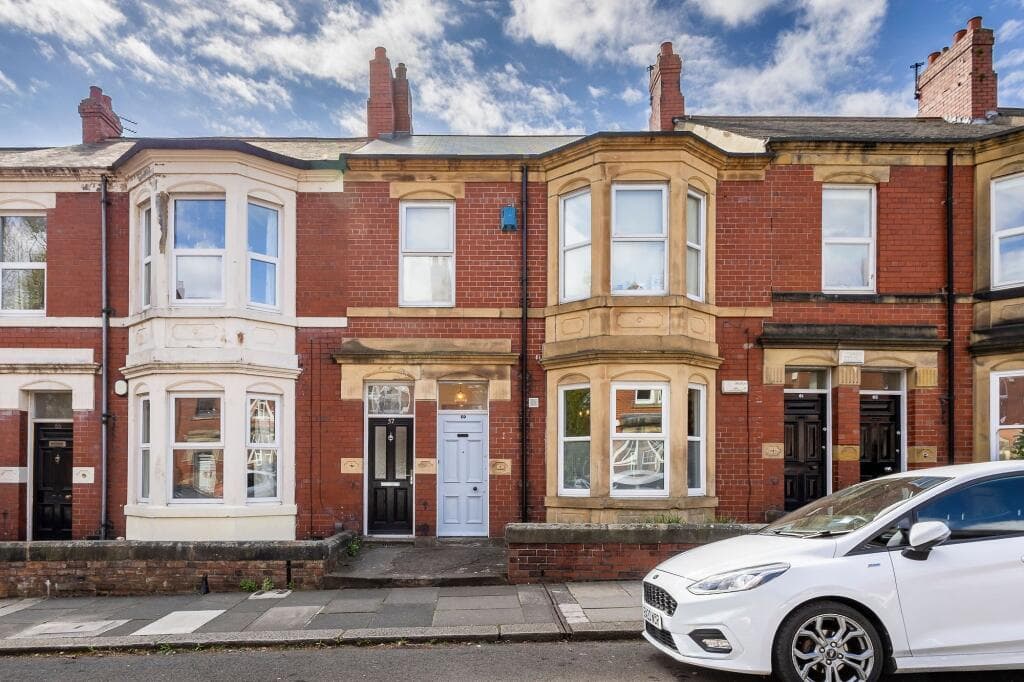 3 bedroom flat for sale in Buston Terrace, Jesmond, NE2