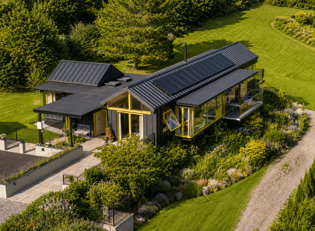 3 bedroom detached house for sale in St. Florence, Tenby, SA70