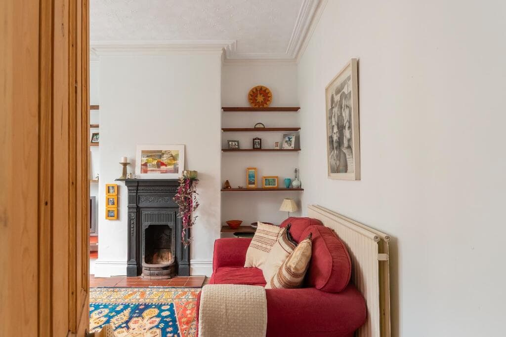 3 bedroom terraced house for sale in Stanley Avenue, St Andrews, BS7