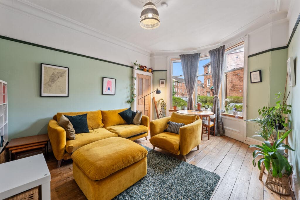 3 bedroom flat for sale in Flat 0/2, 82 Norham Street, Shawlands, G41 3XH, G41