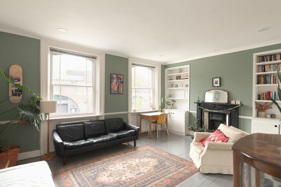 2 bedroom maisonette for sale in First Floor And Second Floor Flat, Camberwell Station Road, Southwark, London, SE5