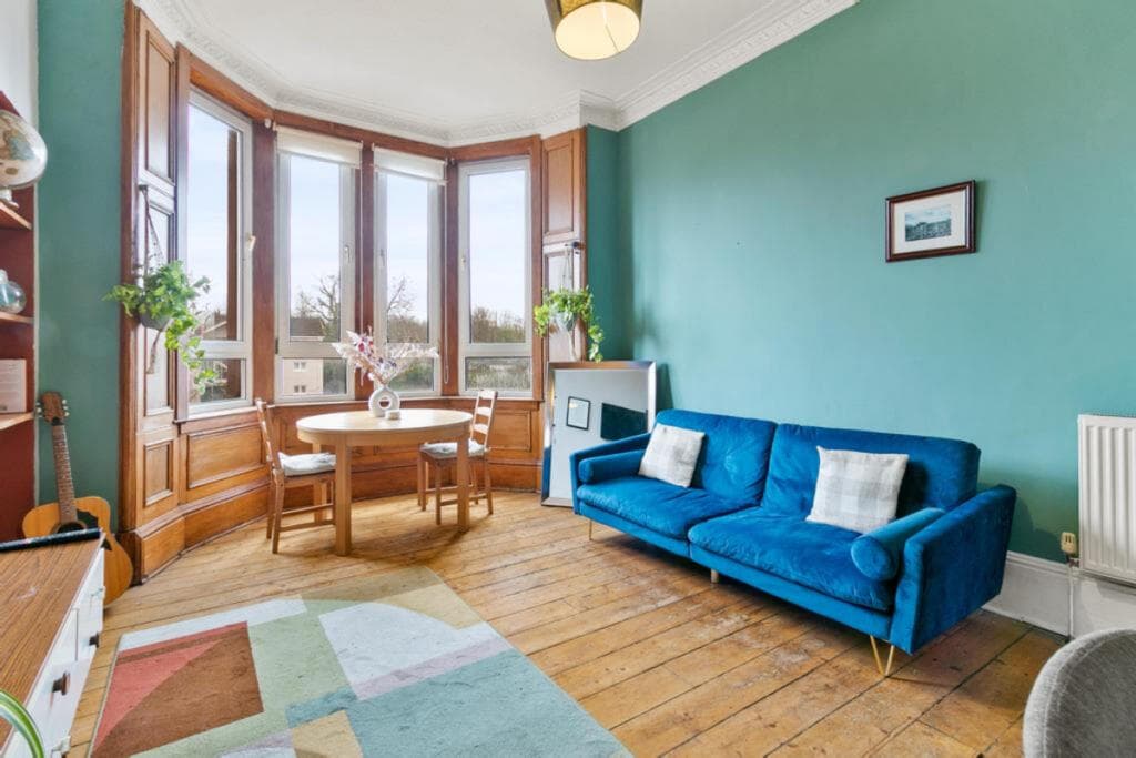 2 bedroom flat for sale in Paisley Road West, Ibrox, G51