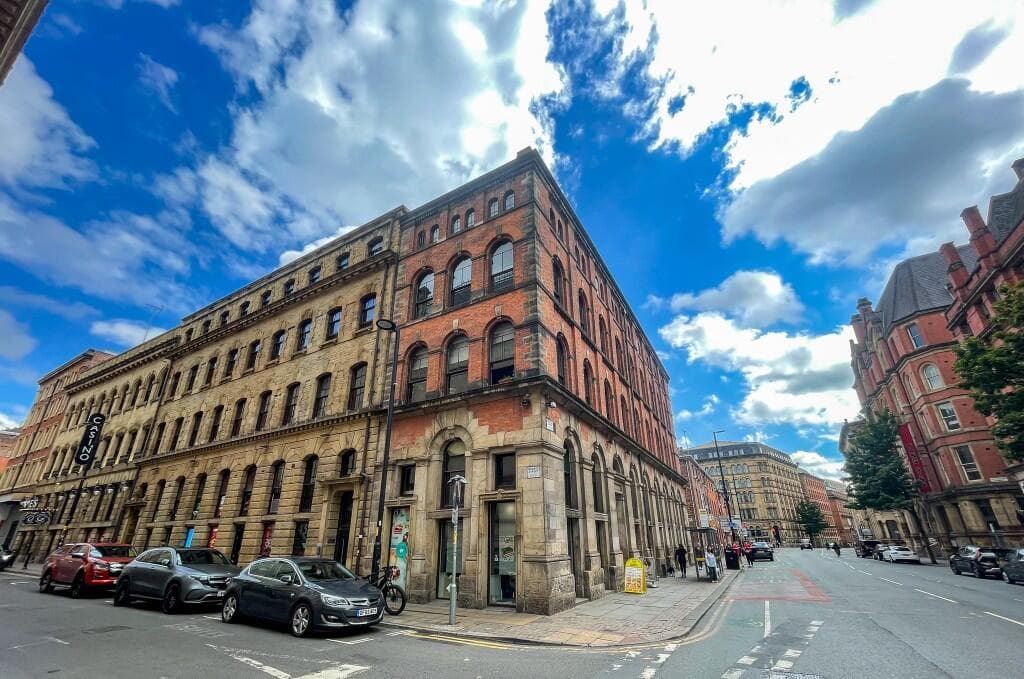 1 bedroom apartment for sale in George Street, Manchester, Greater Manchester, M1