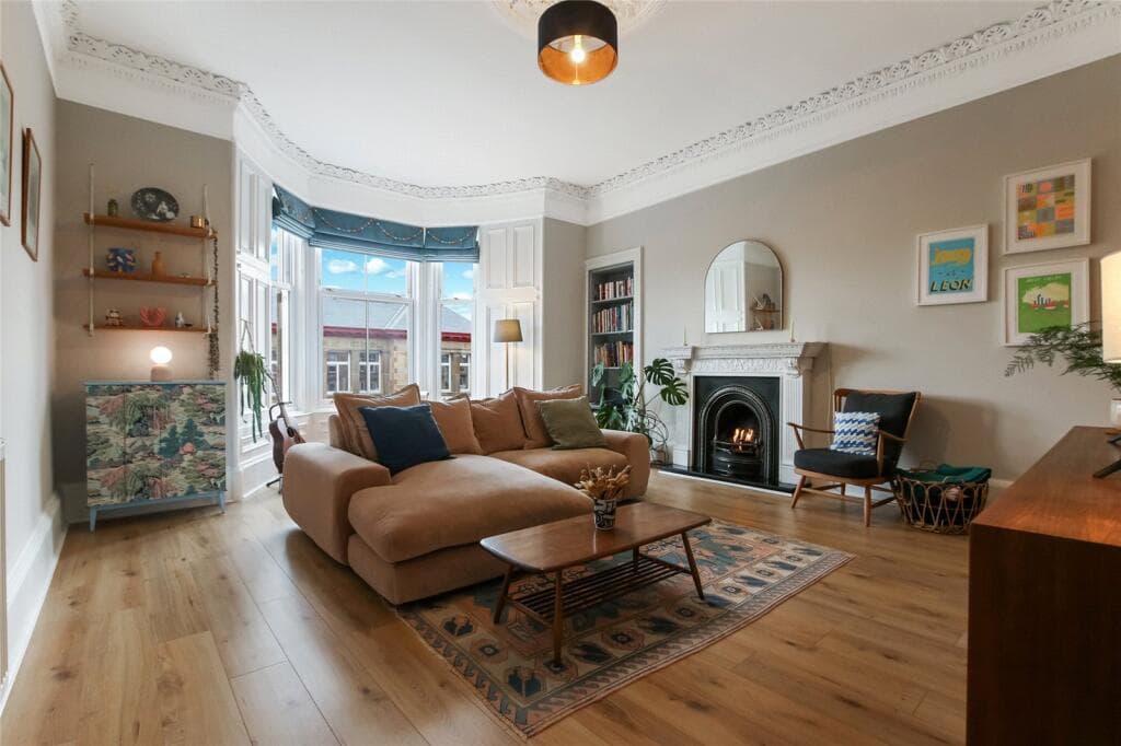 2 bedroom flat for sale in Melville Street, Glasgow, Glasgow City, G41