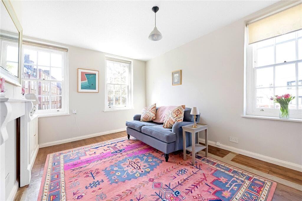 1 bedroom apartment for sale in Vicarage Crescent, London, SW11