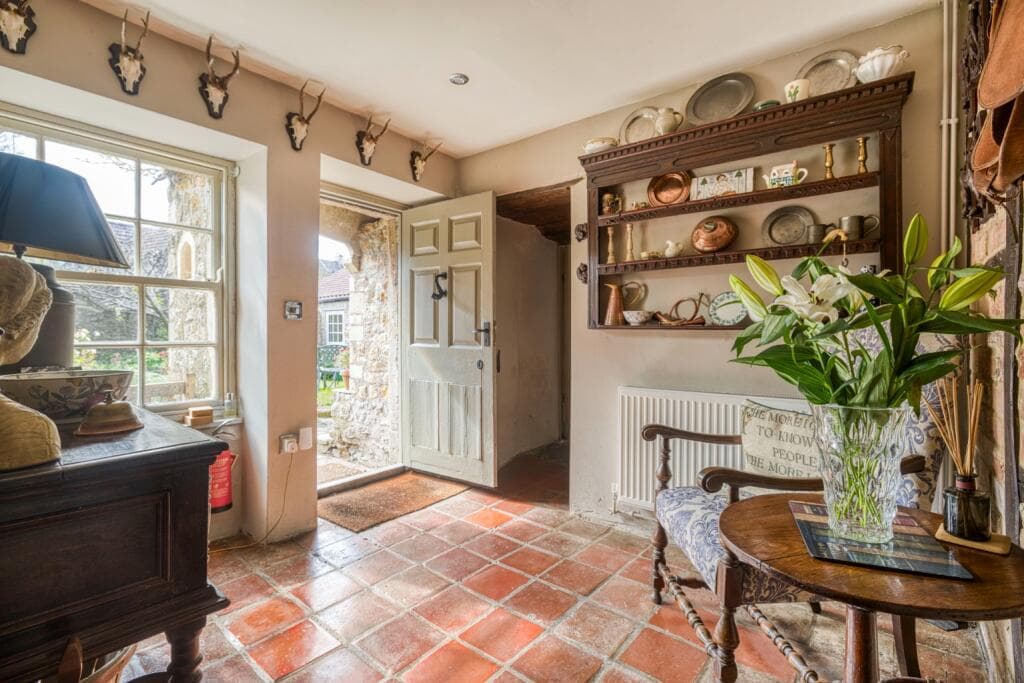 6 bedroom detached house for sale in Period home - between Frome and Wells, BA4