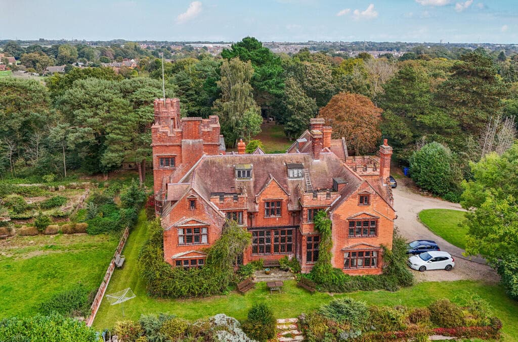 14 bedroom detached house for sale in Oulton Broad, Lowestoft, Suffolk, NR32