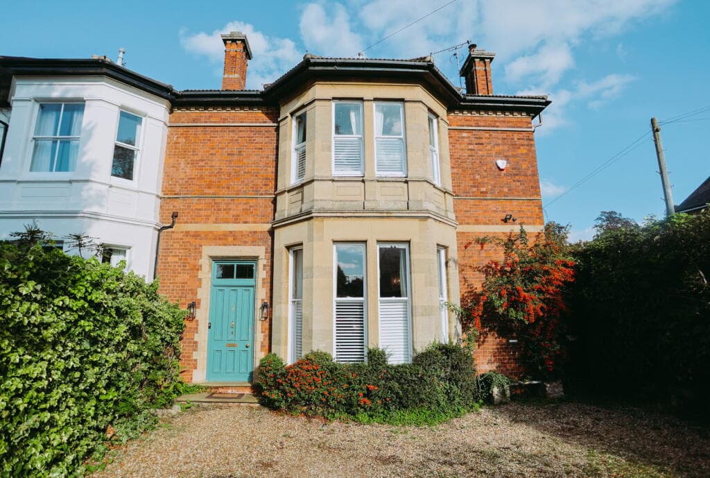 3 bedroom semi-detached house for sale in Northampton Road, Market Harborough, LE16 9HD, LE16