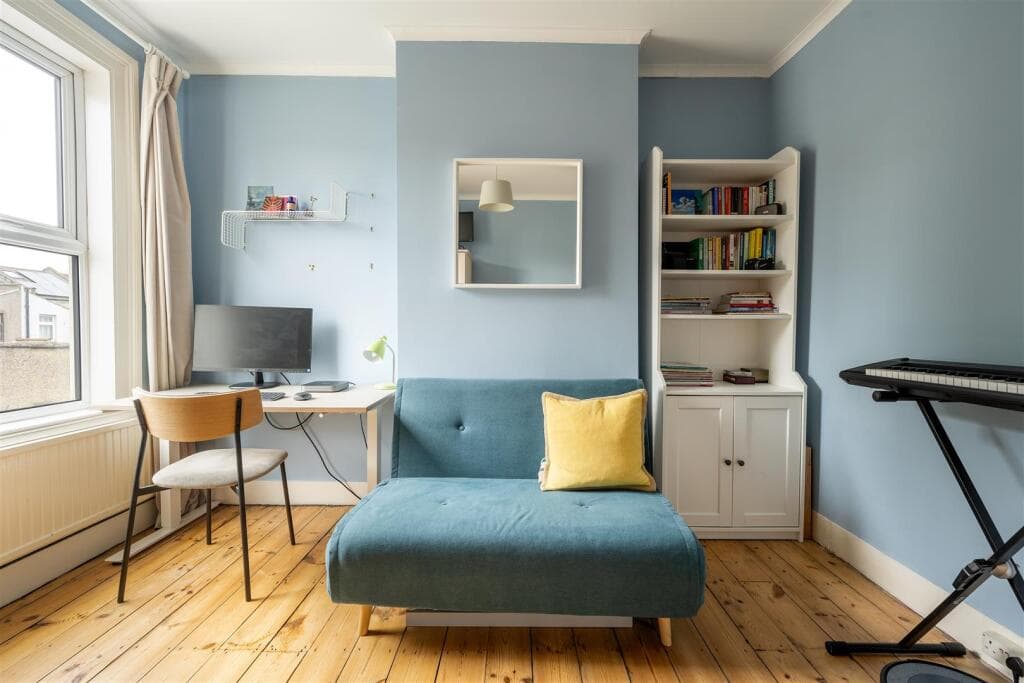 2 bedroom terraced house for sale in Humberstone Road, Plaistow, E13