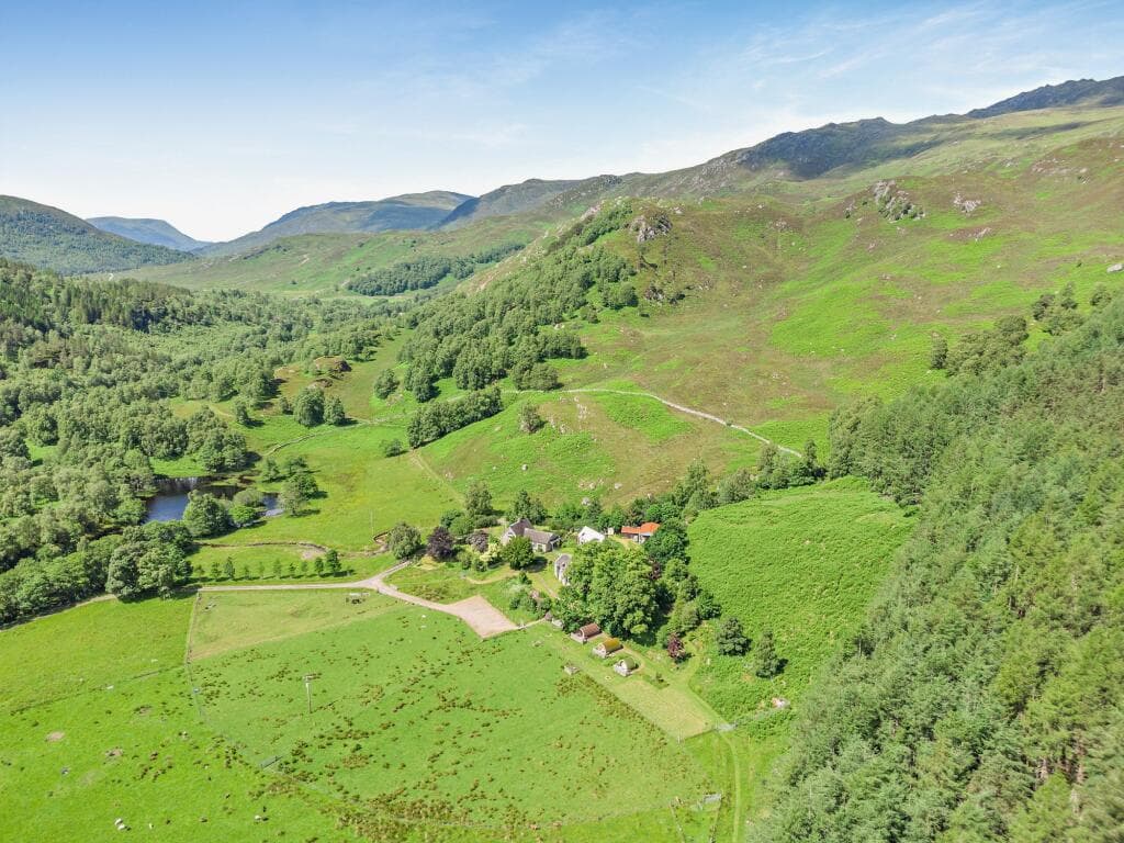 Country house for sale in Craskie, Cannich, Beauly, Inverness-Shire, IV4