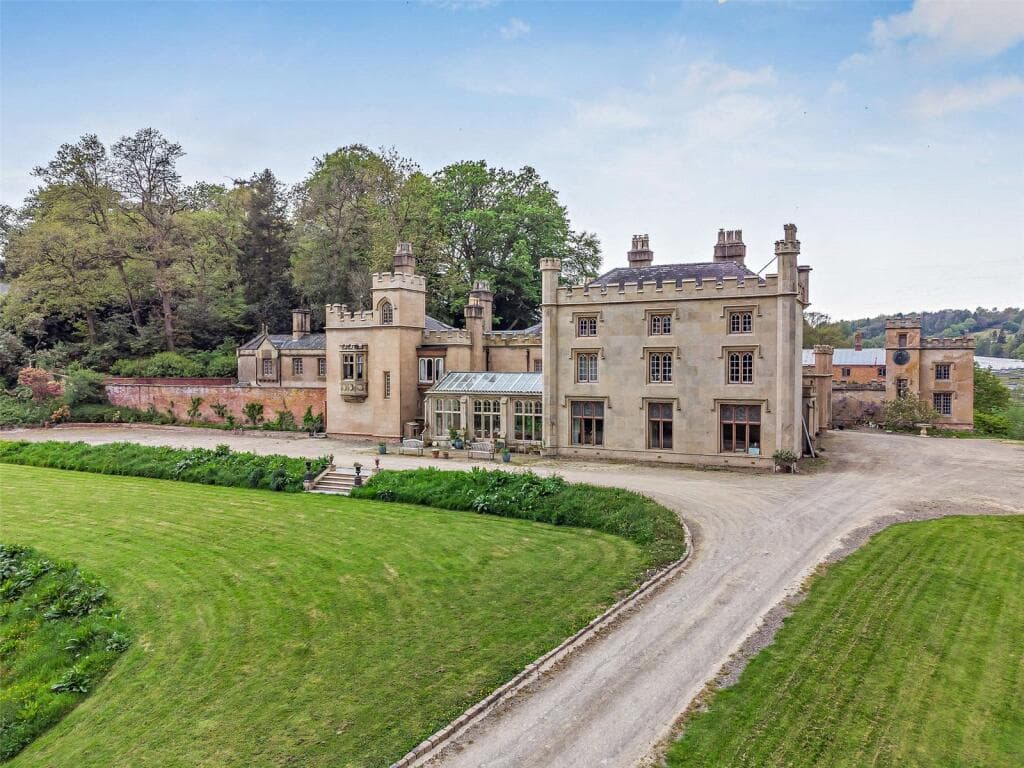 11 bedroom detached house for sale in Llanerchydol Hall, Llanerchydol, Welshpool, Powys, SY21