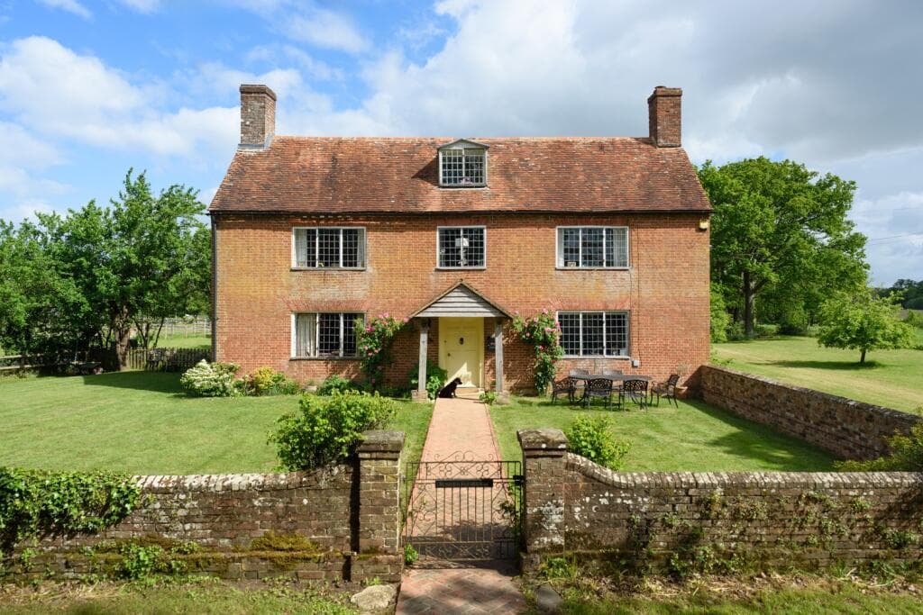 5 bedroom detached house for sale in Romden Road, Smarden, TN27